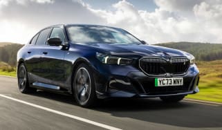 BMW i5 eDrive40 M Sport - front